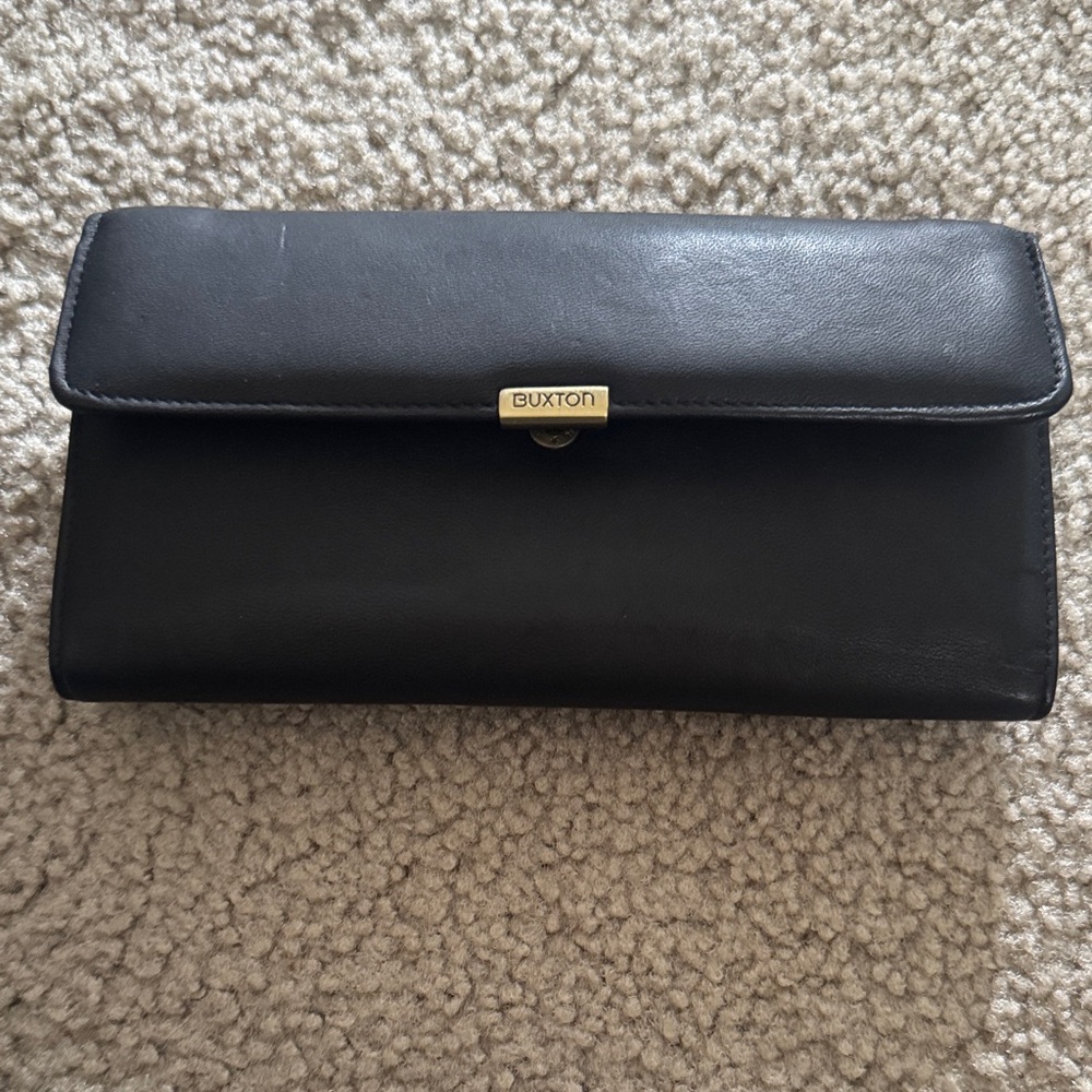 Buxton Black Leather Wallet with Gold Accent